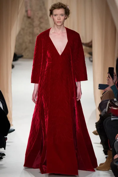 Look 28